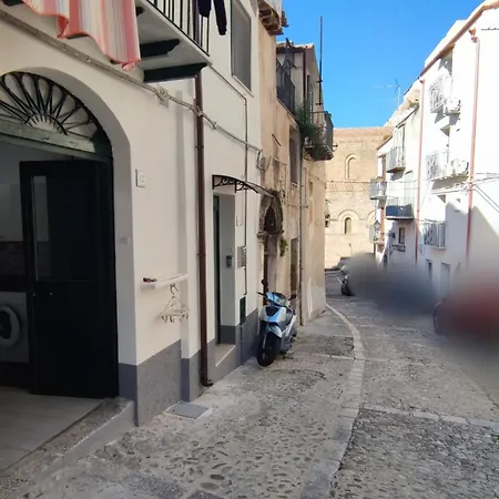 Da Nene Чефалу